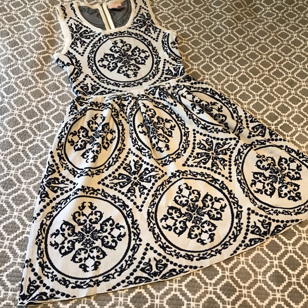 Patterned party dress